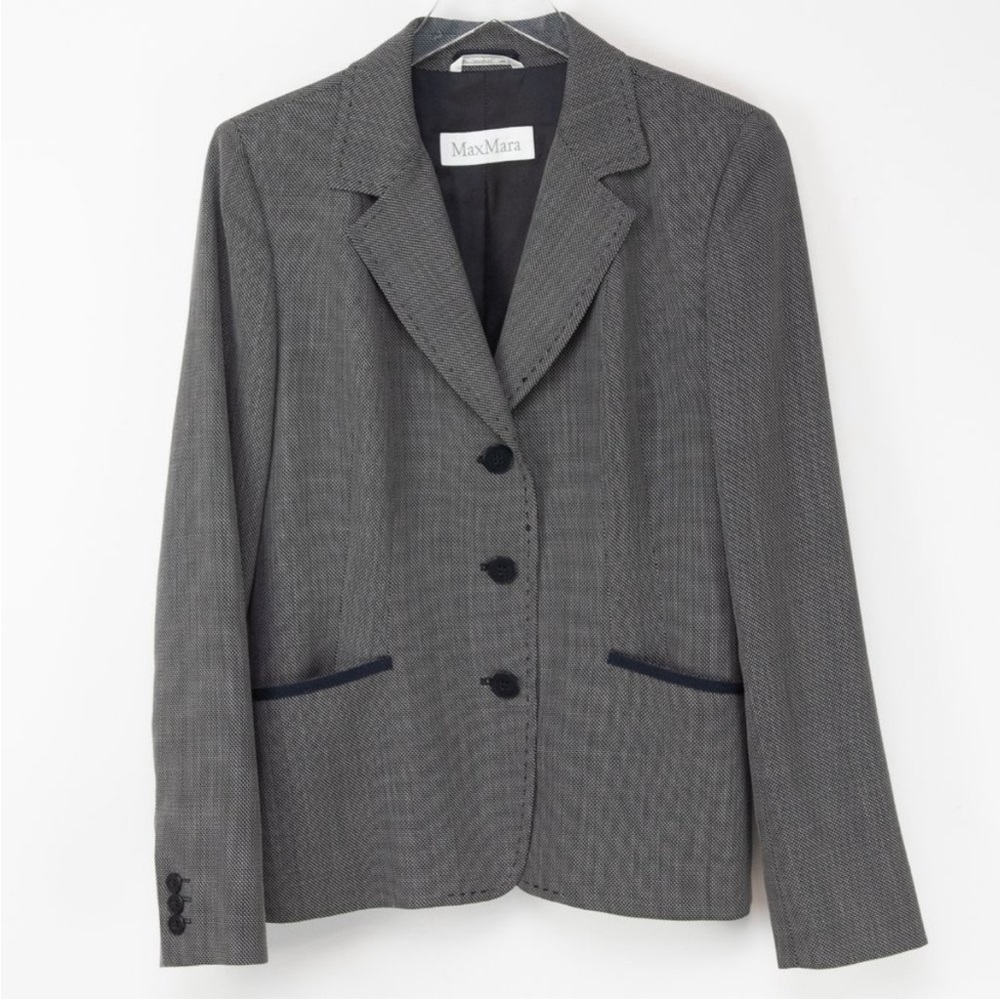 Max Mara Three Button Wool Blazer White Navy Blue Accents Size 12